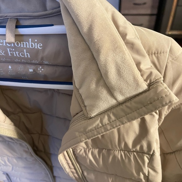 Abercrombie and Fitch jacket - Picture 6 of 7